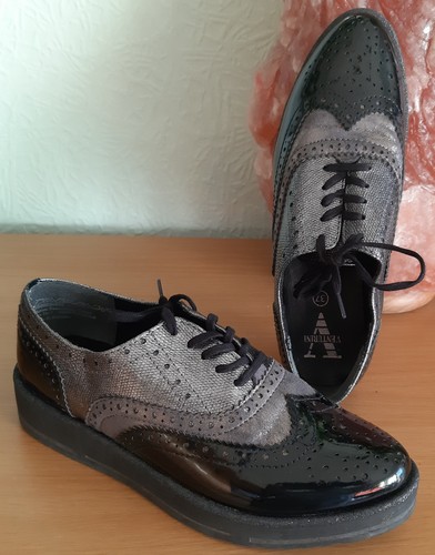 Venturini elegante - -,